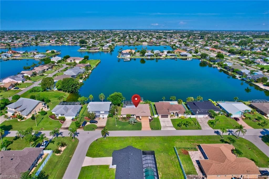 28 SE 12th Ave, Cape Coral, FL 33990 Photo