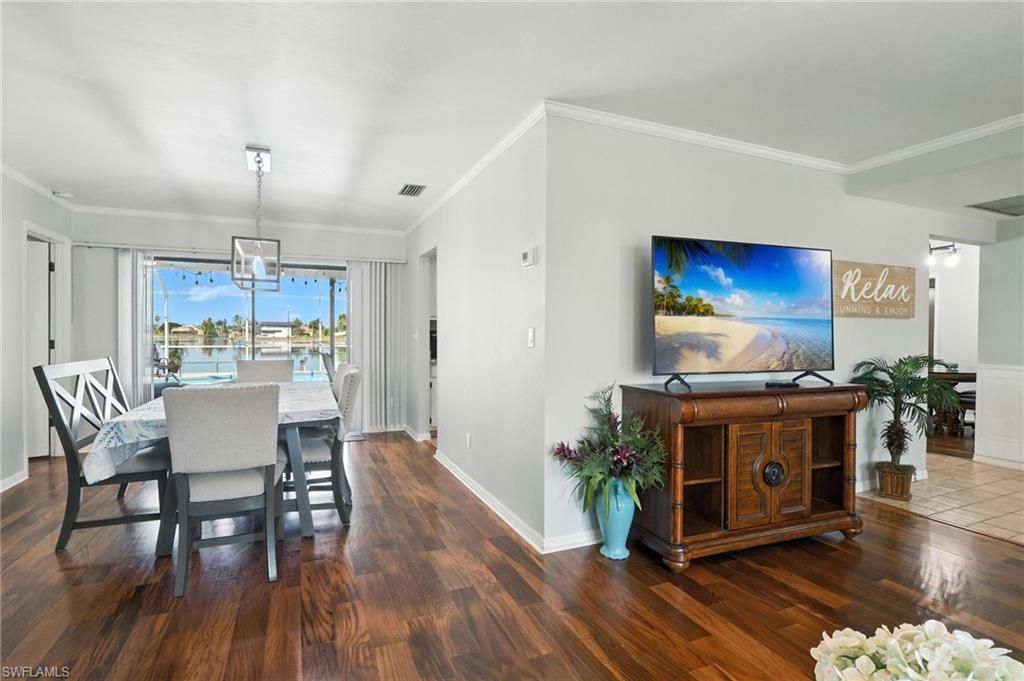 28 SE 12th Ave, Cape Coral, FL 33990 Photo