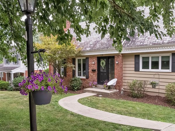 724 Scrubgrass Road, Pittsburgh, PA 15243
