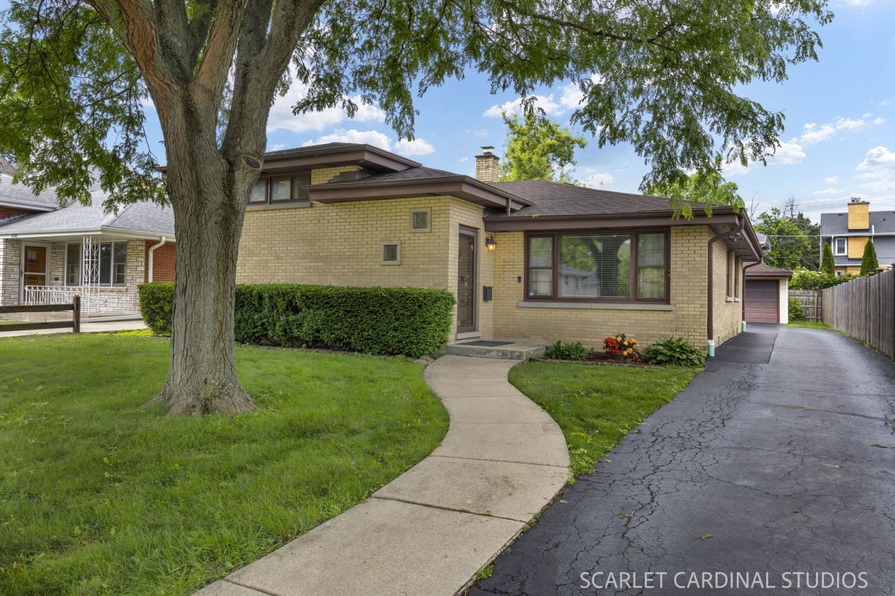 626 S Grant Avenue, Villa Park, IL 60181 Main Photo