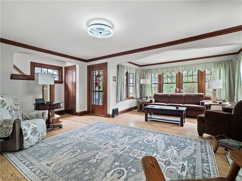 16610 Ernest Avenue, Cleveland, OH 44111 Photo 5