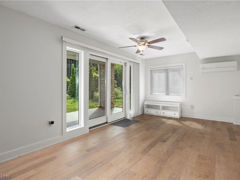 2257 City View Drive, Cleveland, OH 44113 Photo 24