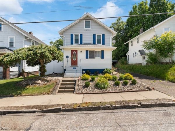 1035 Auld Street , Alliance, OH 44601