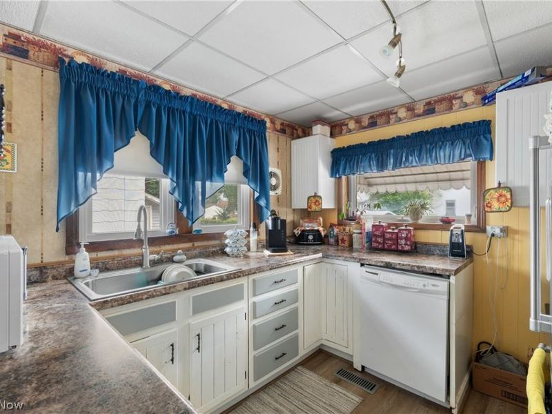 1035 Auld Street, Alliance, OH 44601 Photo 10