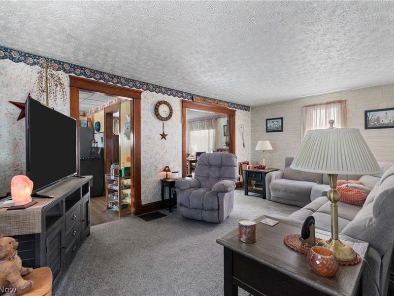 1035 Auld Street, Alliance, OH 44601 Photo 6