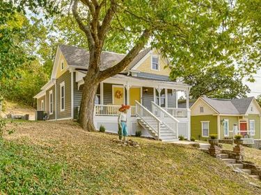 436 E Broadway Avenue, Excelsior Springs, MO 64024