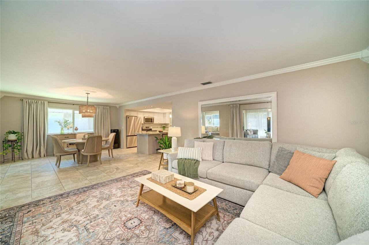 1520 Lakeside Way, Unit 147, Sarasota, FL 34232 Photo