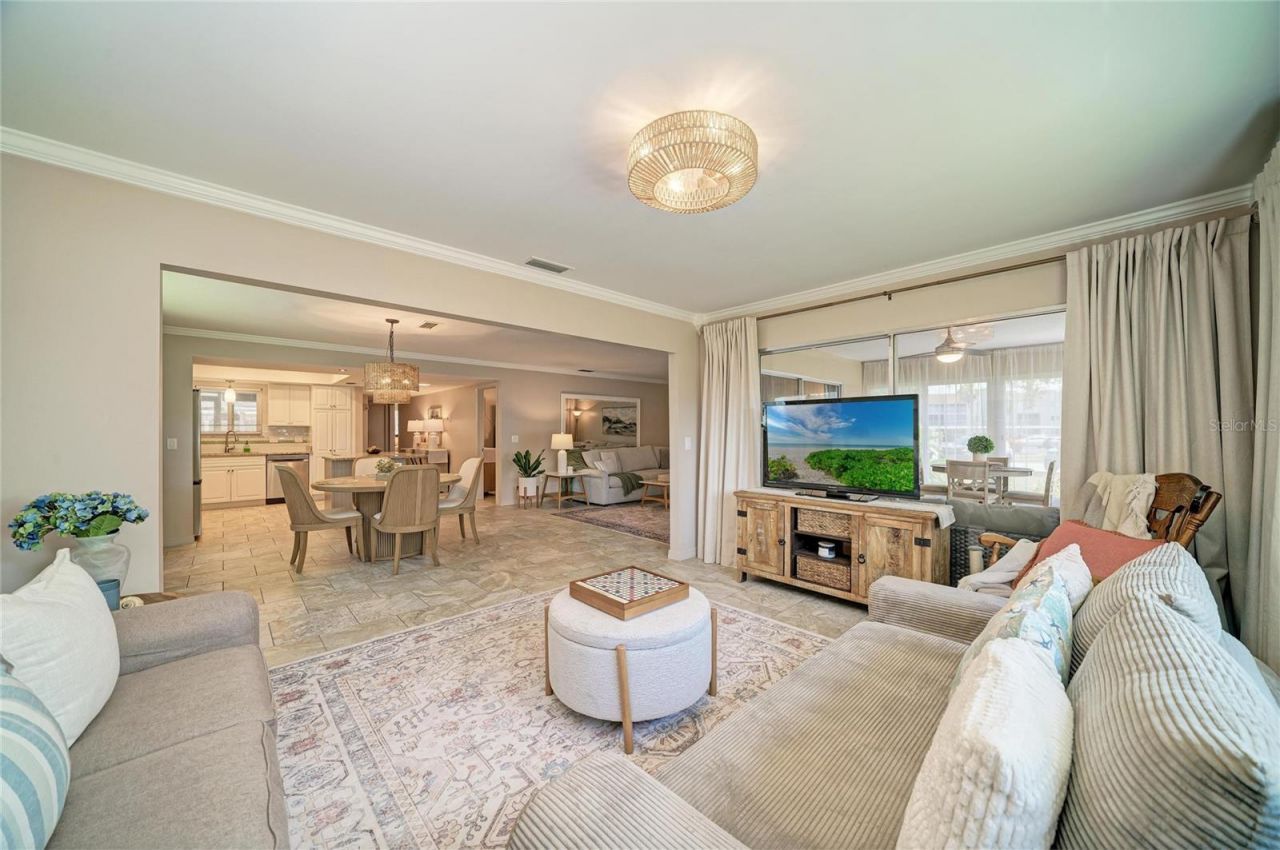 1520 Lakeside Way, Unit 147, Sarasota, FL 34232 Photo