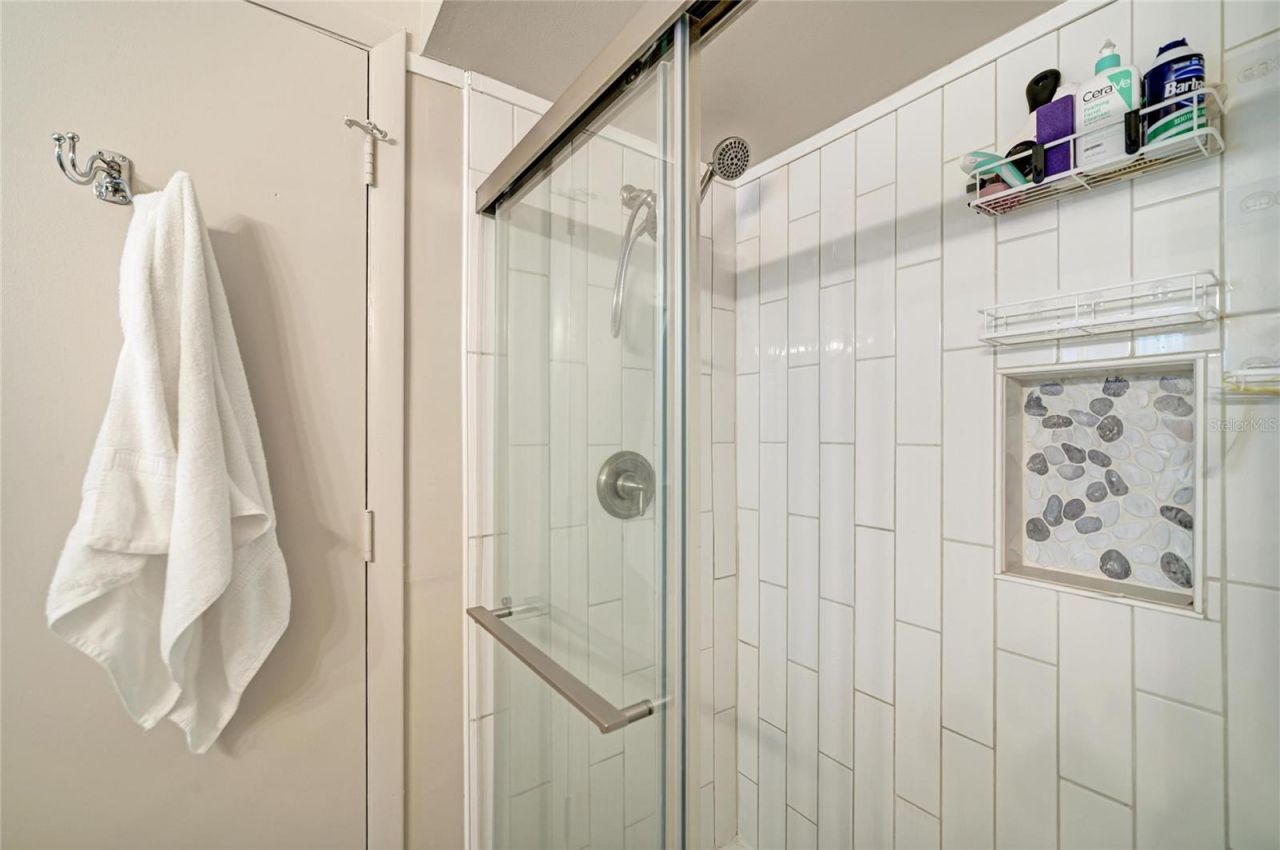 1520 Lakeside Way, Unit 147, Sarasota, FL 34232 Photo