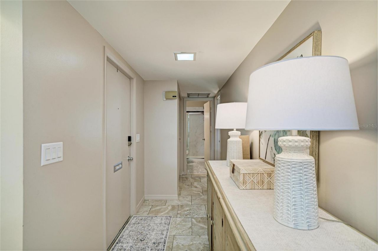 1520 Lakeside Way, Unit 147, Sarasota, FL 34232 Photo