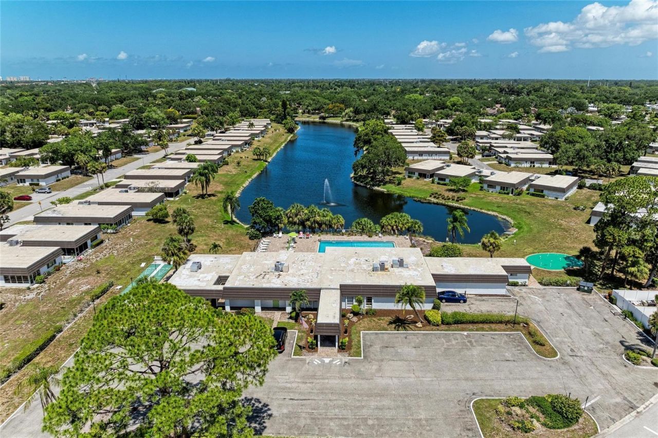1520 Lakeside Way, Unit 147, Sarasota, FL 34232 Photo
