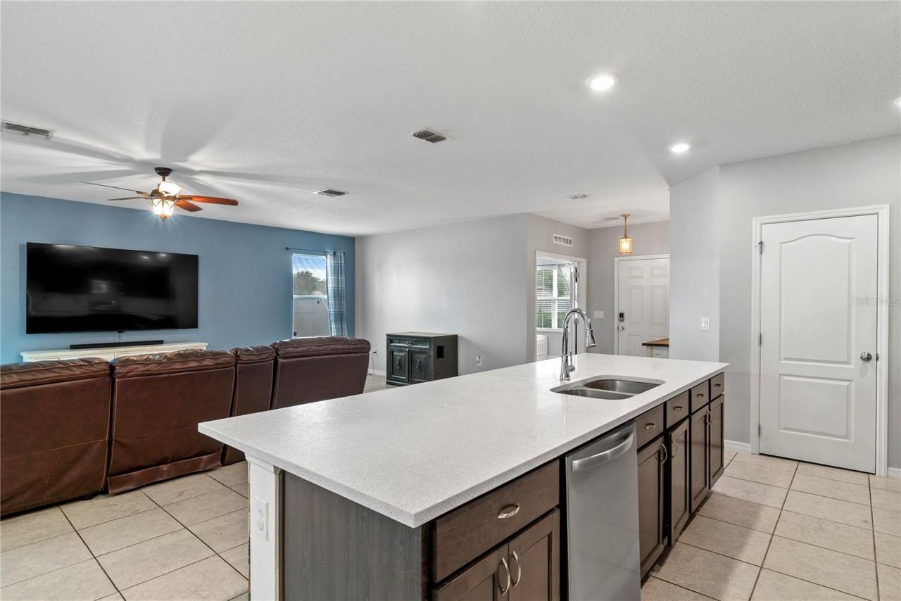 15266 Aquarius Way , Mascotte, FL 34753 Photo
