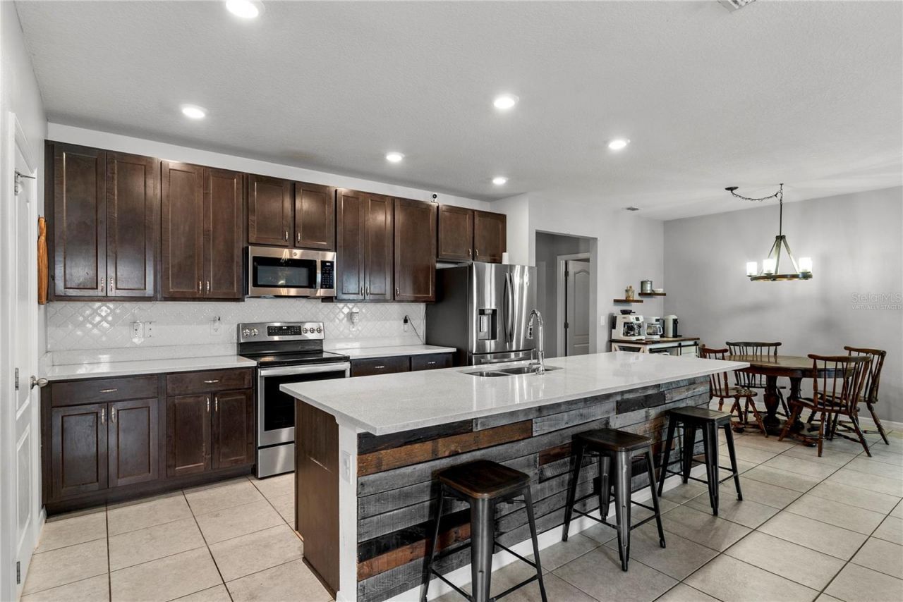 15266 Aquarius Way , Mascotte, FL 34753 Photo
