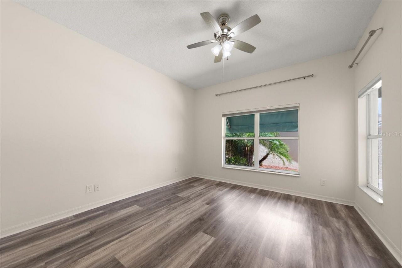 6330 99th Way N, Unit 14D, Seminole, FL 33708 Photo