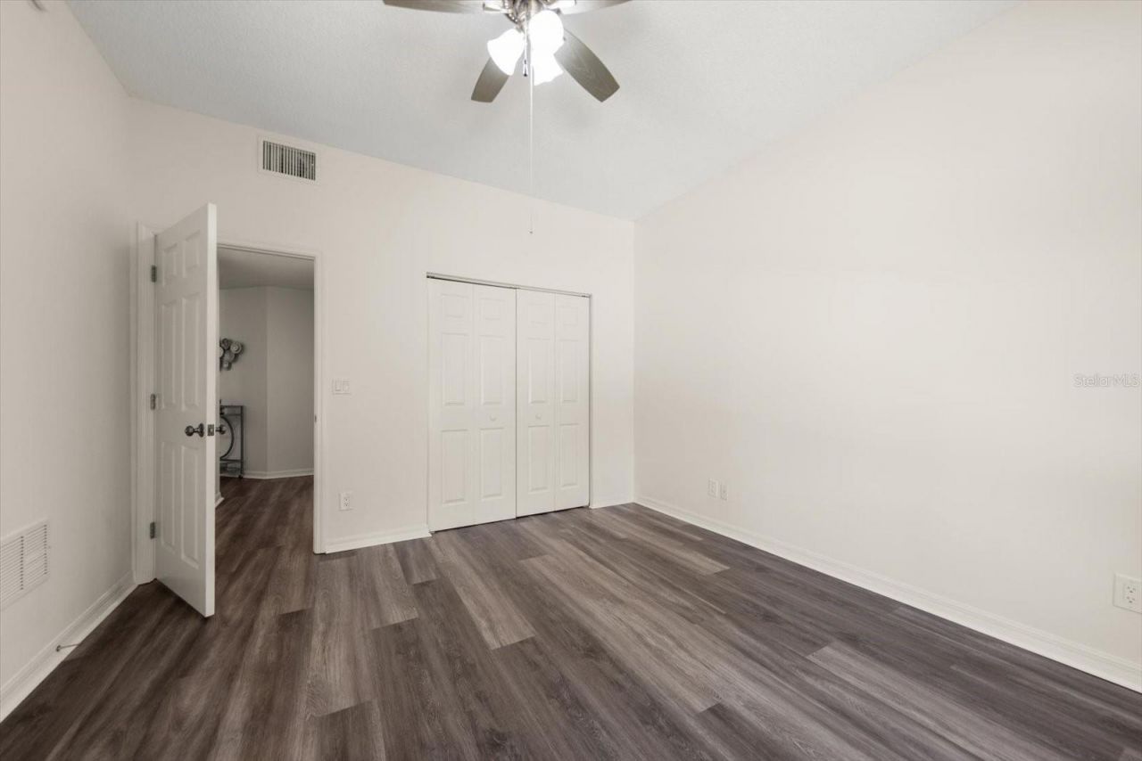 6330 99th Way N, Unit 14D, Seminole, FL 33708 Photo
