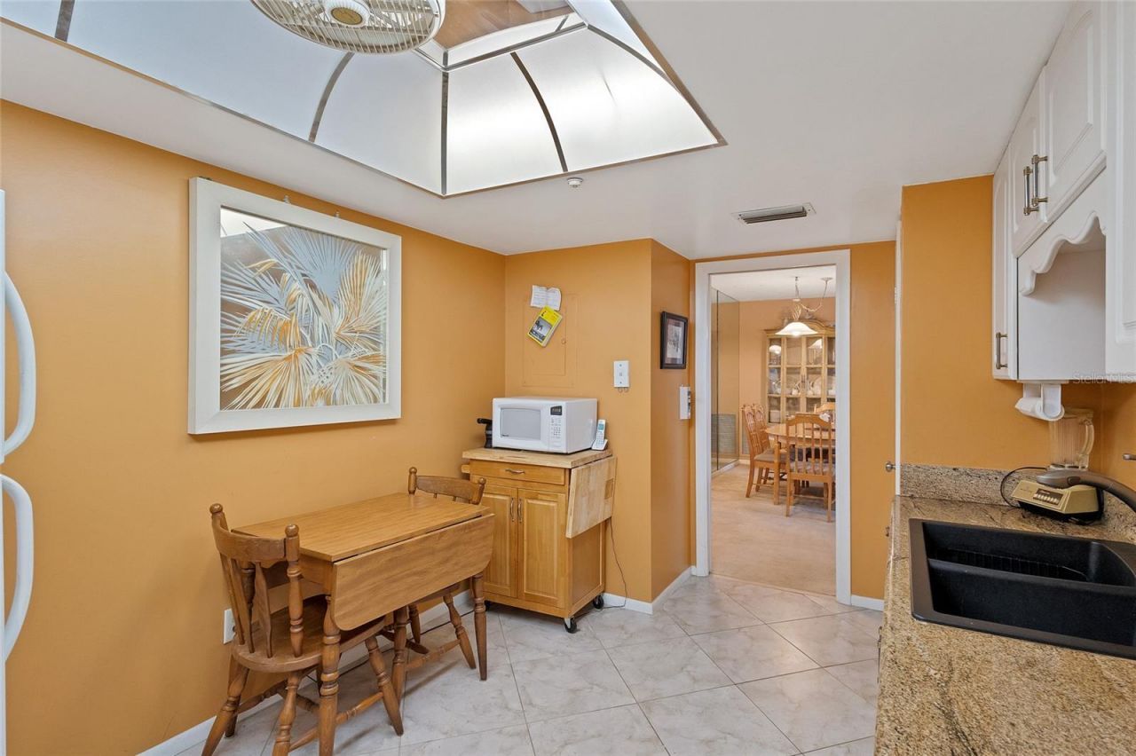 19029 Us Highway 19 N, Unit 9-308, Clearwater, FL 33764 Photo