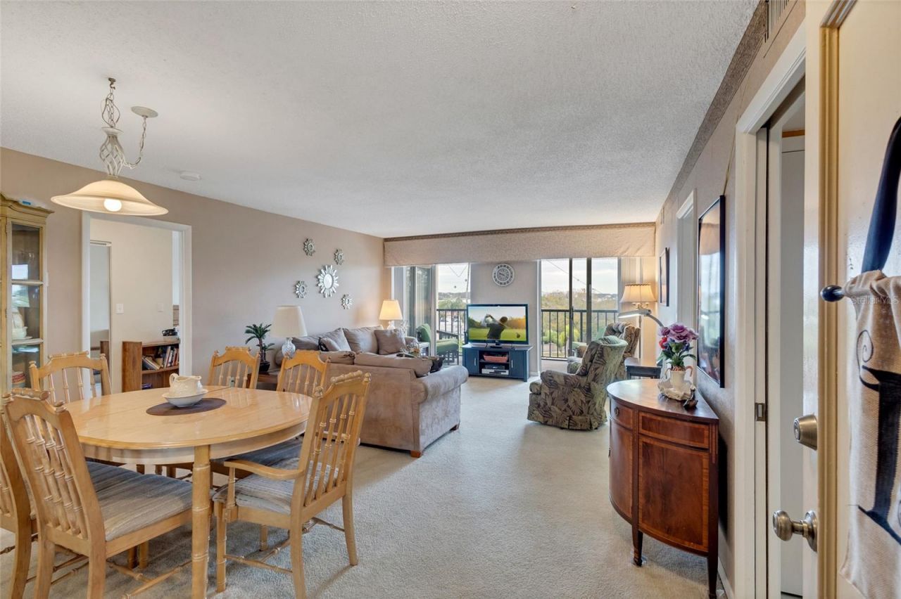 19029 Us Highway 19 N, Unit 9-308, Clearwater, FL 33764 Photo