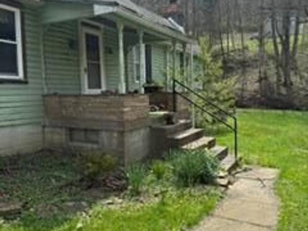 755 Peters Run Road, Wheeling, WV 26003