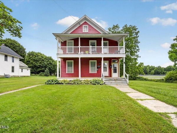 28 Woodlawn Avenue, Greenwich, NY 12834