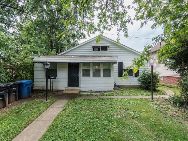 4313 W 52nd Street, Cleveland, OH 44144 Photo 2