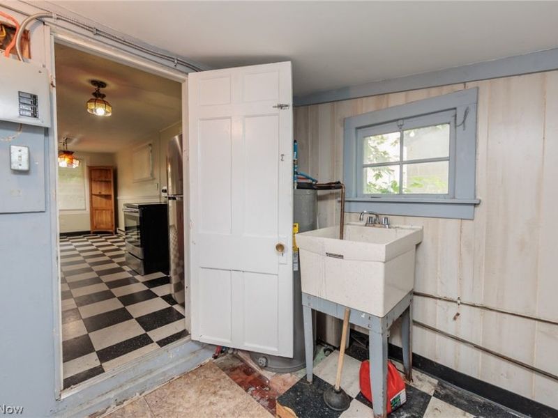 4313 W 52nd Street, Cleveland, OH 44144 Photo 25