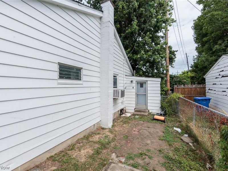 4313 W 52nd Street, Cleveland, OH 44144 Photo 45