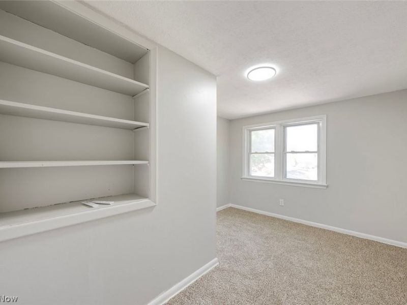16018 Muskingum Boulevard, Brook Park, OH 44142 Photo 21