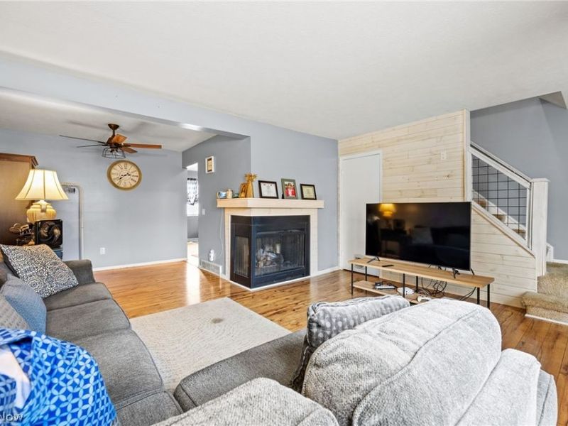 376 Deepwood Drive, Unit 376, Wadsworth, OH 44281 Photo 6