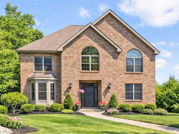 127 Breezewood Drive, Venetia, PA 15367