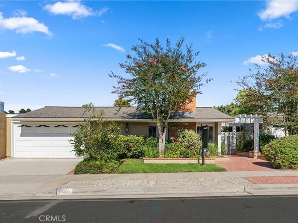19012 Antioch, Irvine, CA 92603