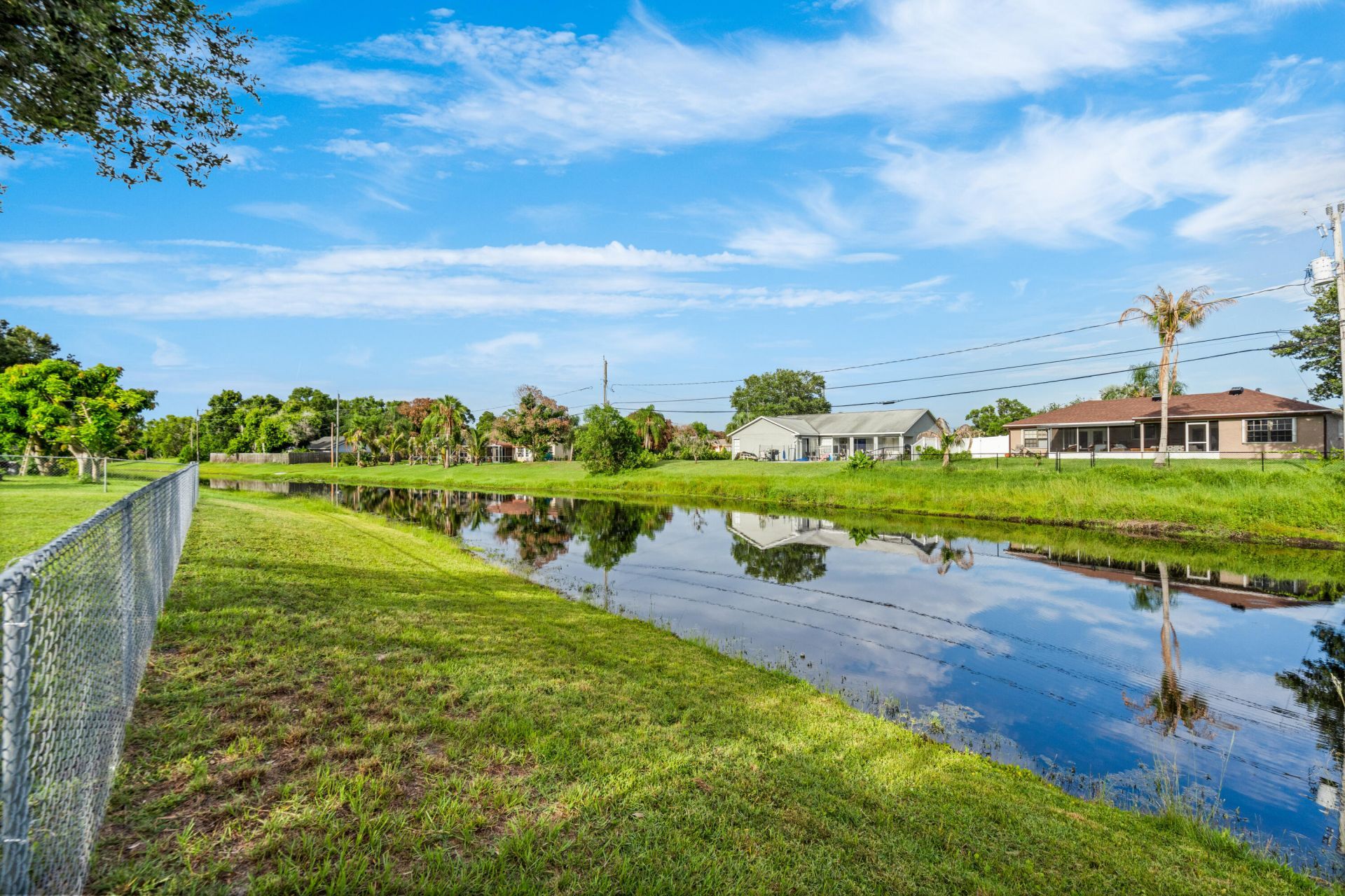 2367 SE Rock Springs Drive, Port Saint Lucie, FL 34952 Photo