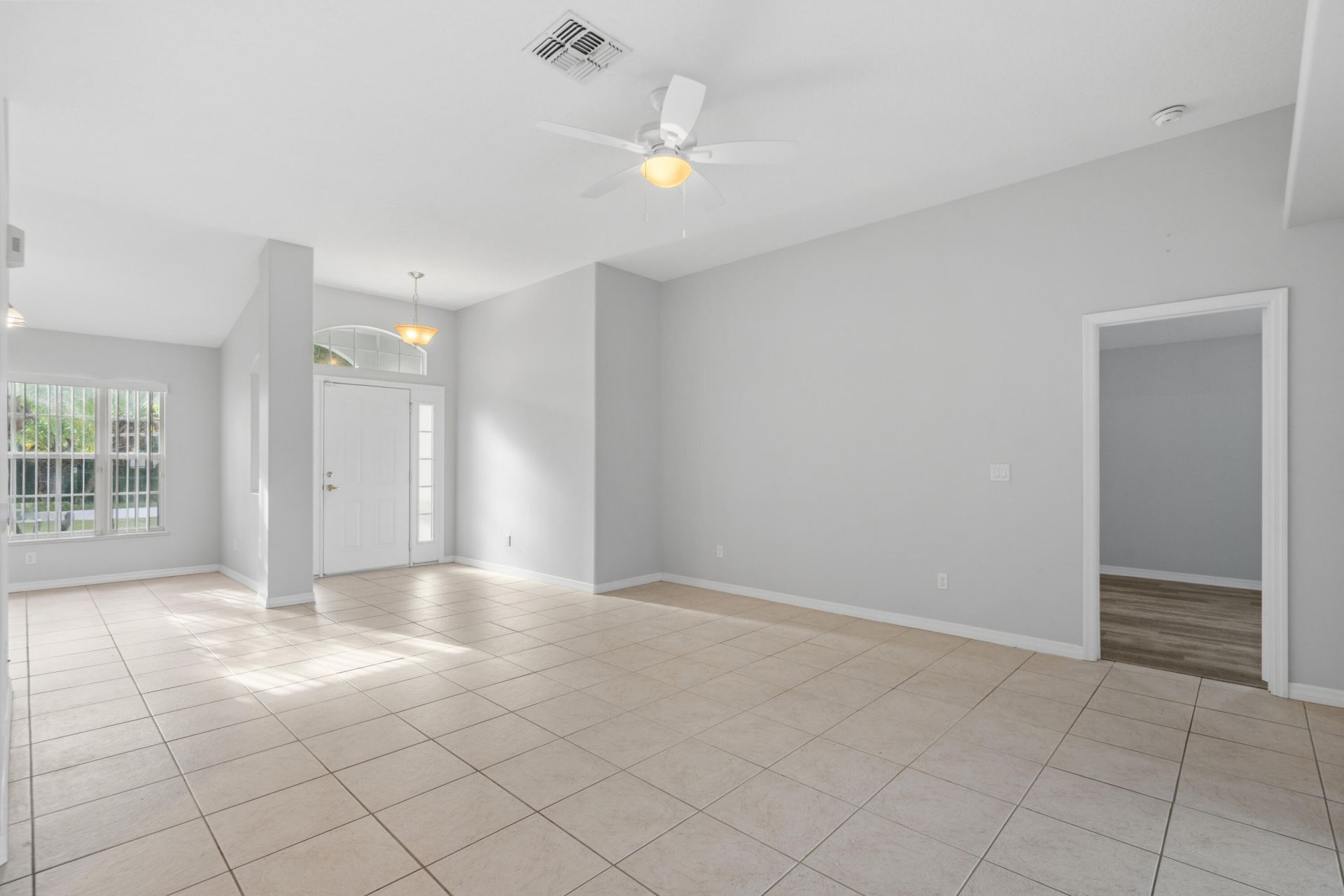 2367 SE Rock Springs Drive, Port Saint Lucie, FL 34952 Photo