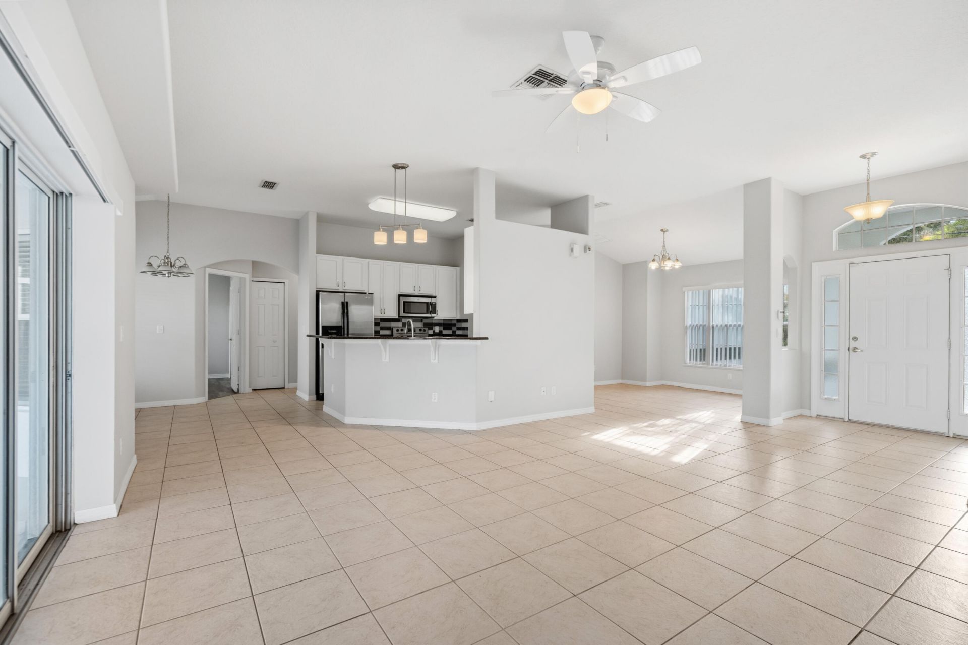 2367 SE Rock Springs Drive, Port Saint Lucie, FL 34952 Photo