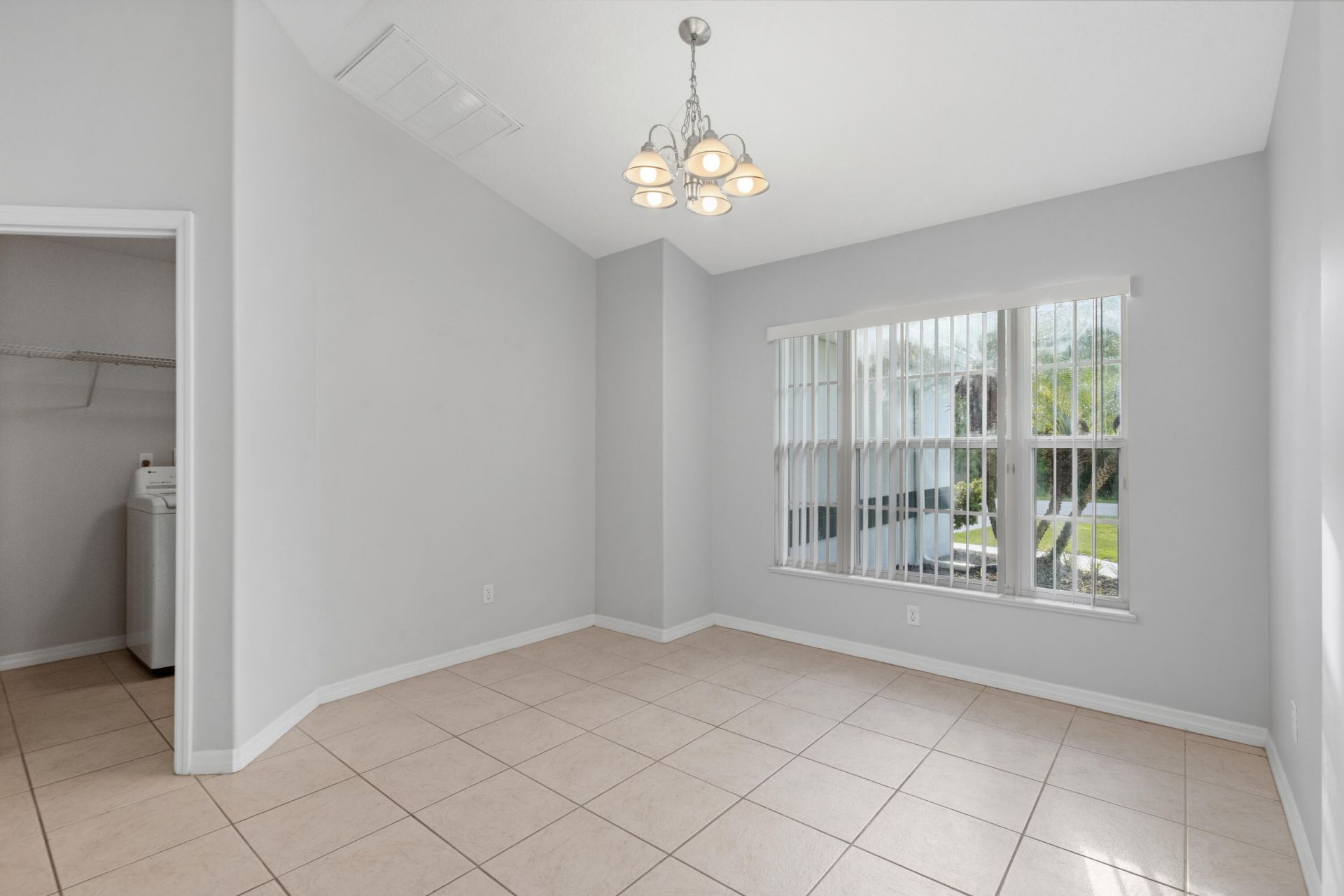 2367 SE Rock Springs Drive, Port Saint Lucie, FL 34952 Photo