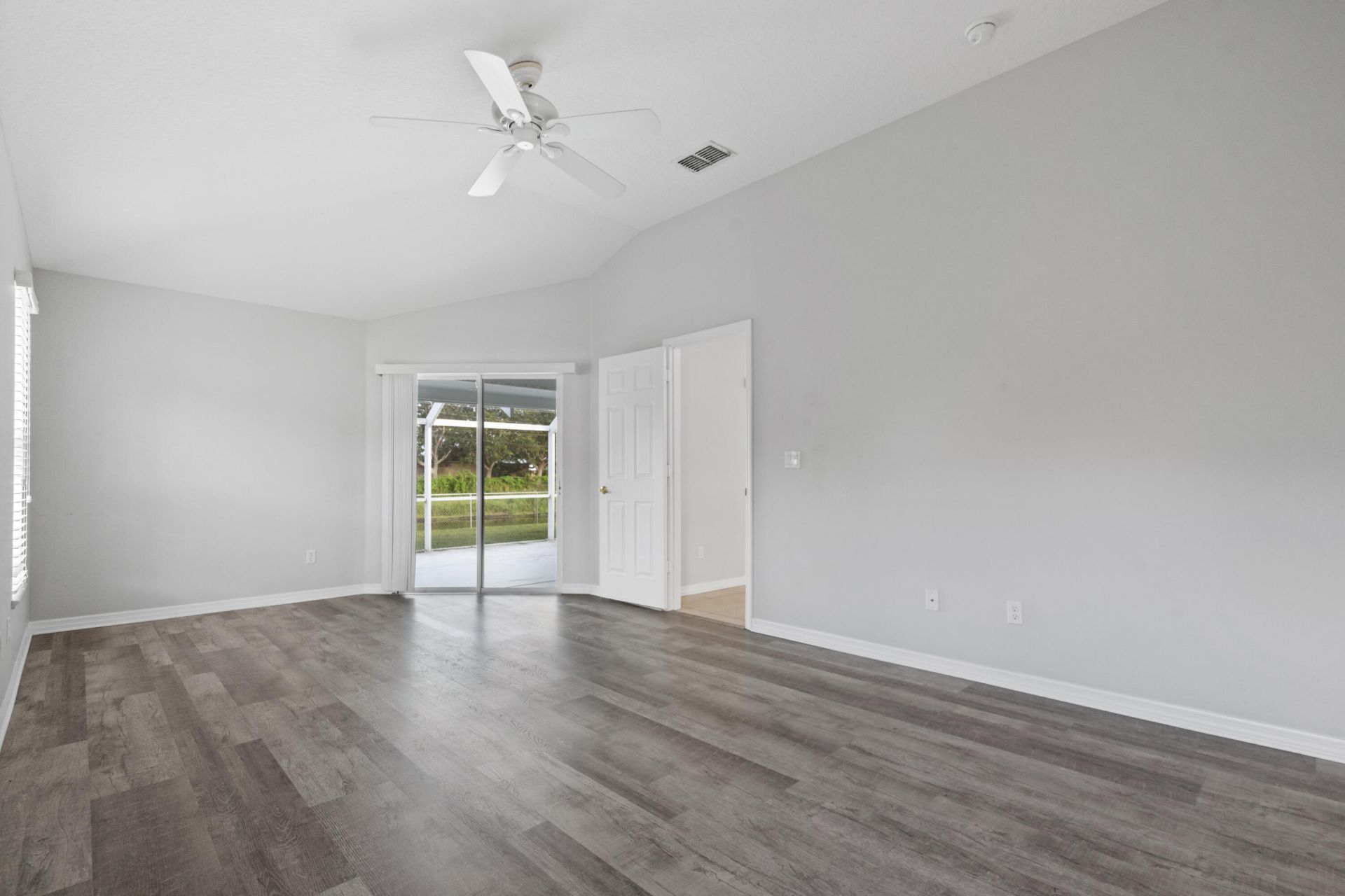 2367 SE Rock Springs Drive, Port Saint Lucie, FL 34952 Photo