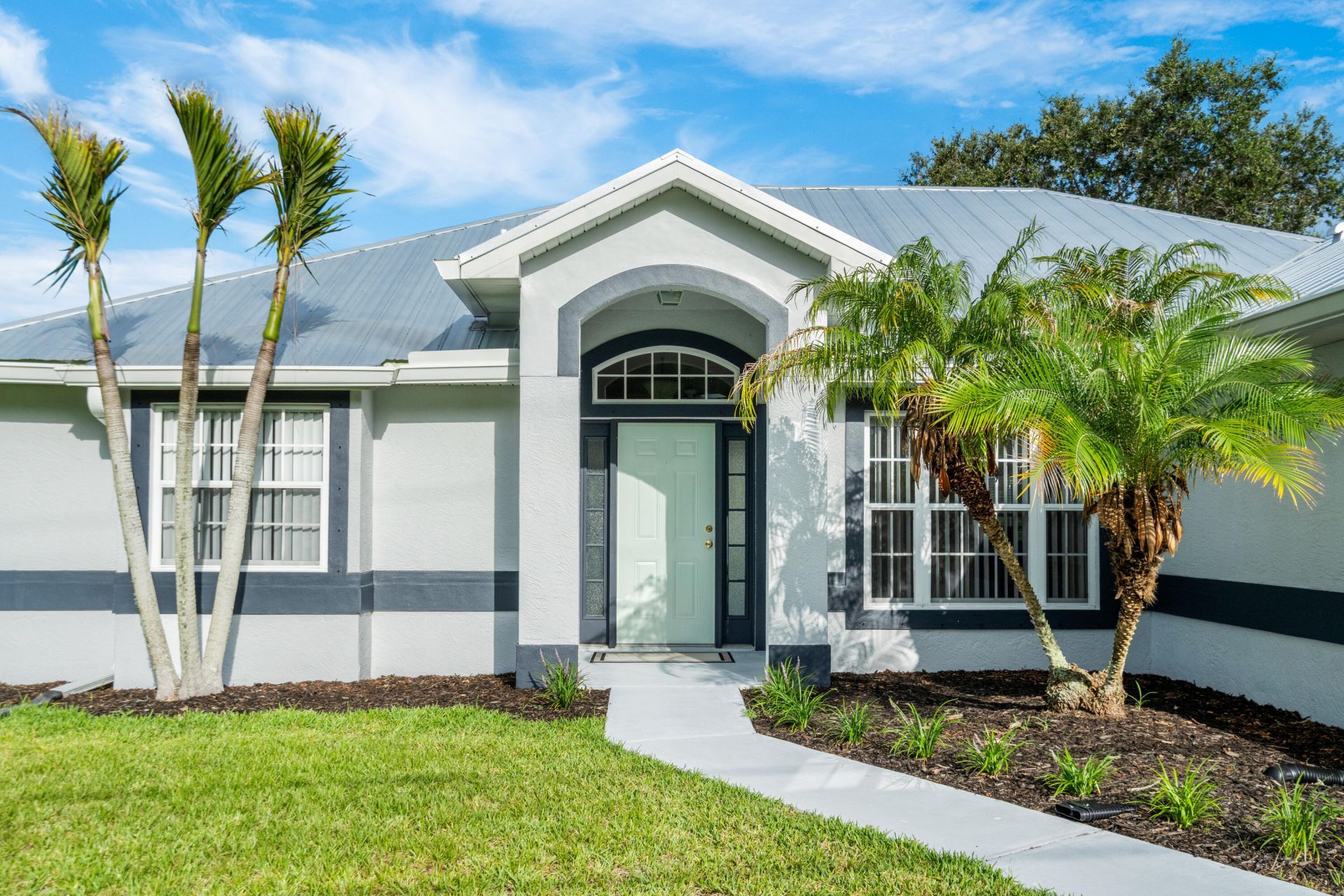 2367 SE Rock Springs Drive, Port Saint Lucie, FL 34952 Photo