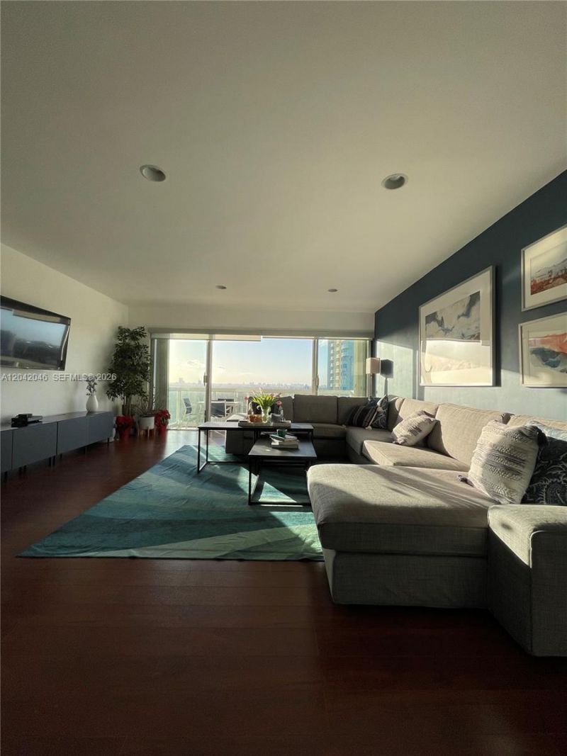 2451 Brickell Ave , Unit 20M, Miami, FL 33129 Photo