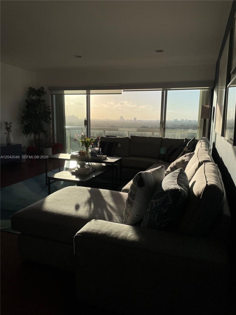2451 Brickell Ave , Unit 20M, Miami, FL 33129 Photo