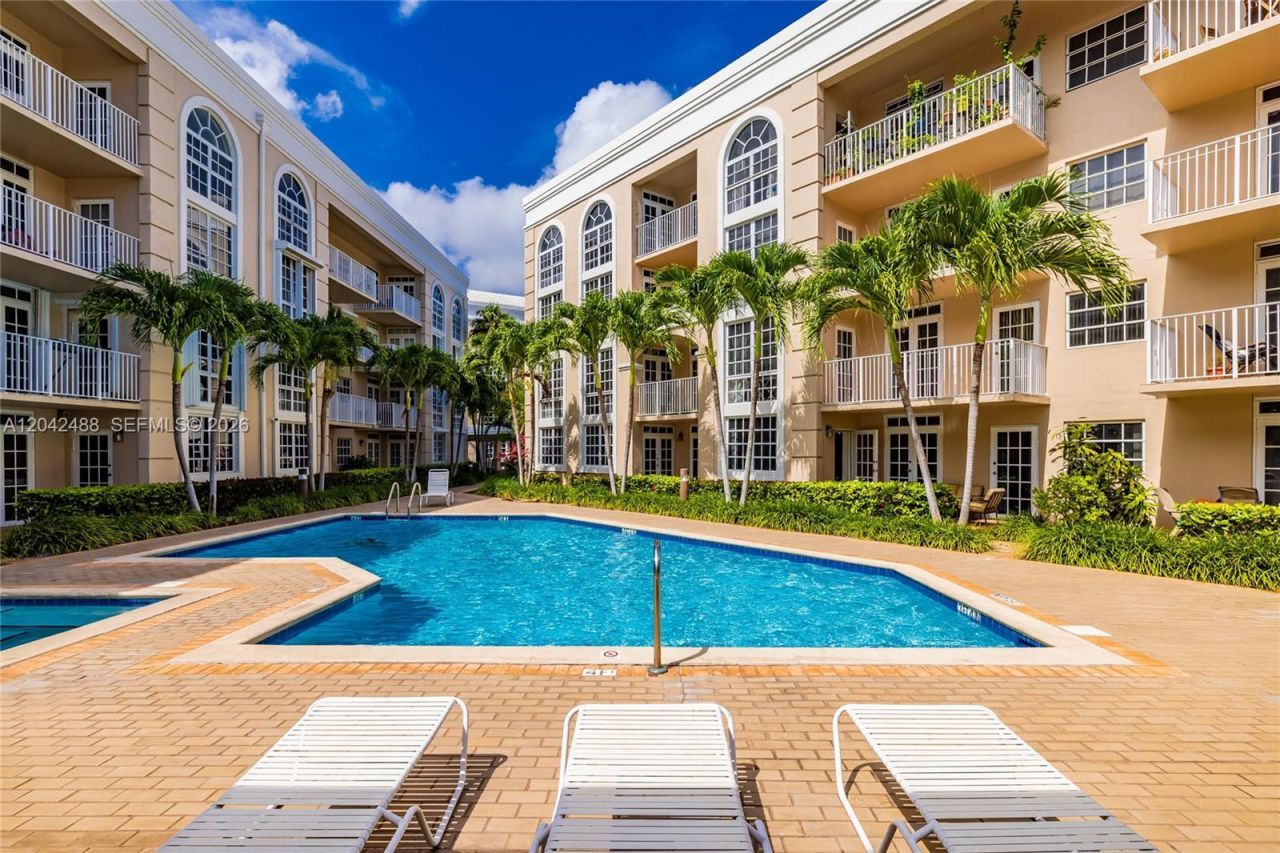 1280 S Alhambra Cir , Unit 2102, Coral Gables, FL 33146 Photo