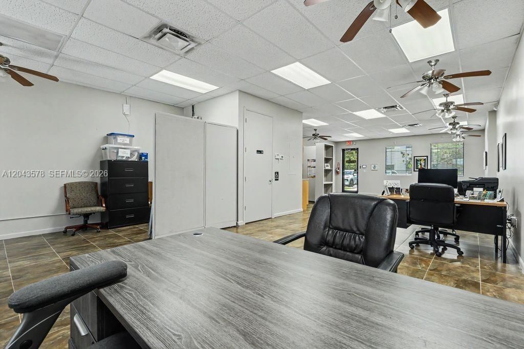 10600 Griffin Rd , Unit A-105, Cooper City, FL 33328 Photo