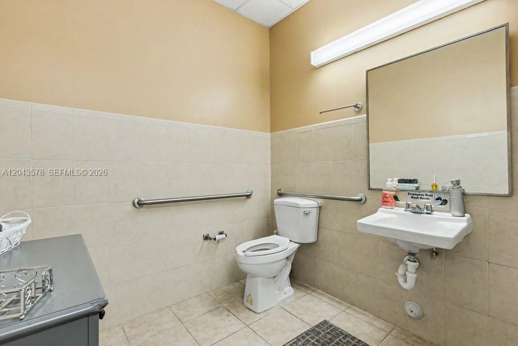 10600 Griffin Rd , Unit A-105, Cooper City, FL 33328 Photo