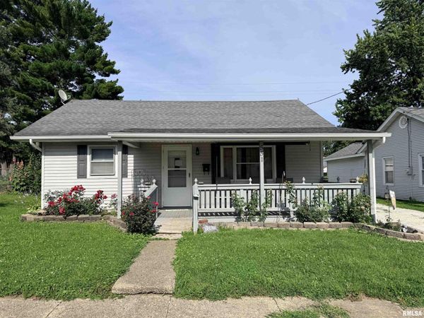 551 ROYAL Court, Canton, IL 61520