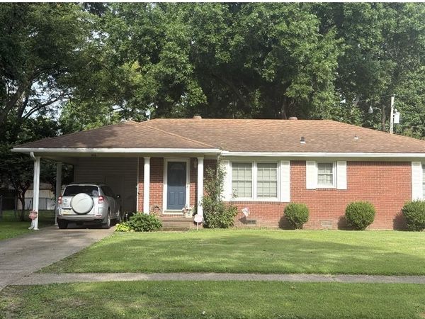 1113 N Broadway Street, Blytheville, AR 72315
