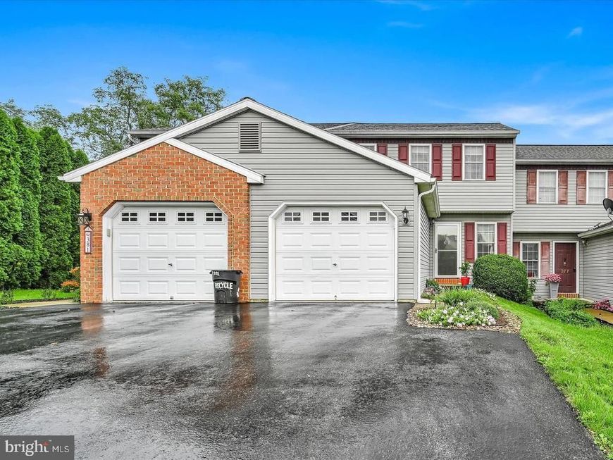 379 Swatara Creek Drive, Jonestown, PA 17038 Main Photo