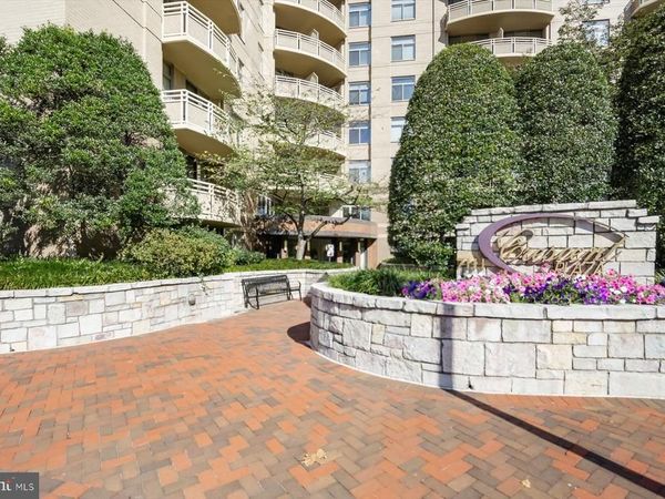 7111 WOODMONT AVENUE , Unit 402, BETHESDA, MD 20815