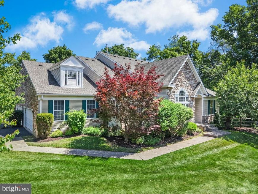 1871 Caryn Drive, Hellertown, PA 18055 Main Photo