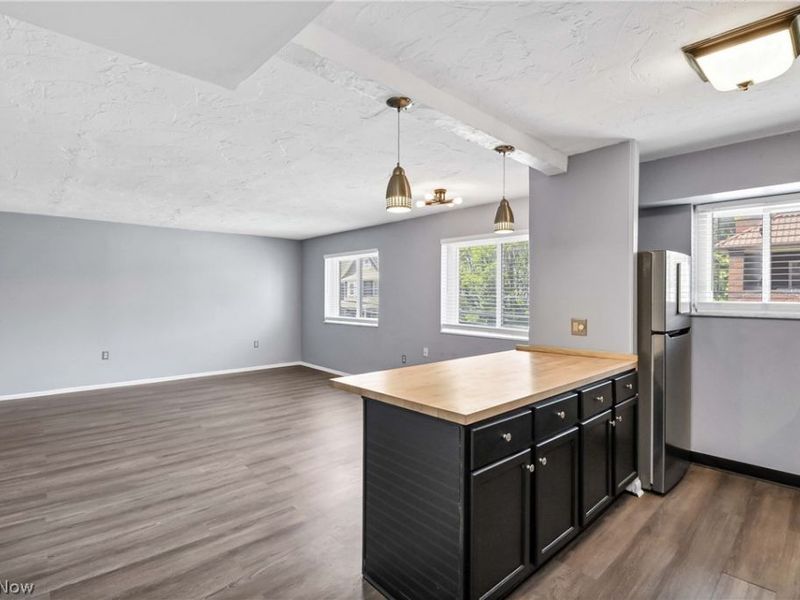 12029 Clifton Boulevard, Unit 204, Lakewood, OH 44107 Photo 11