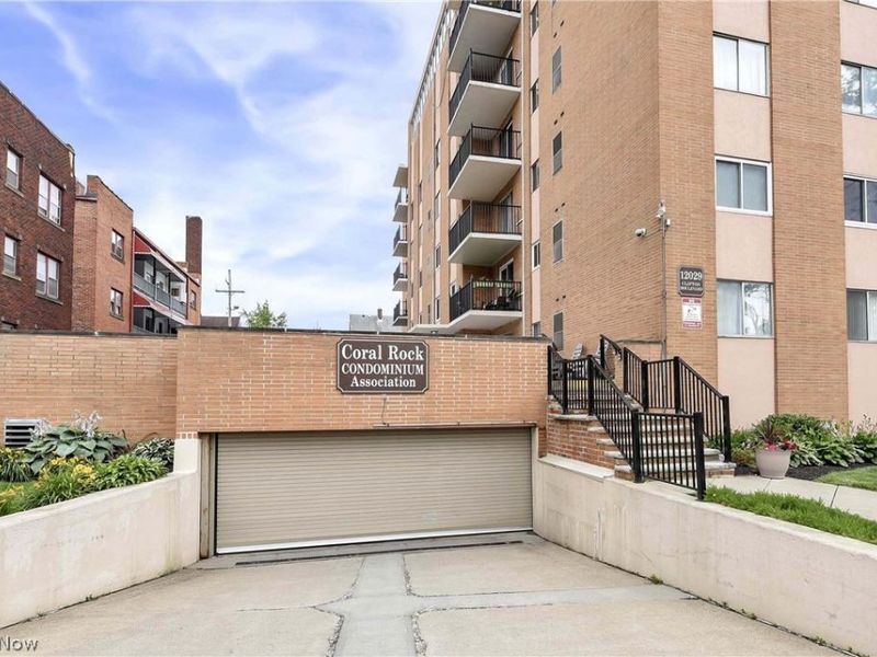 12029 Clifton Boulevard, Unit 204, Lakewood, OH 44107 Photo 27