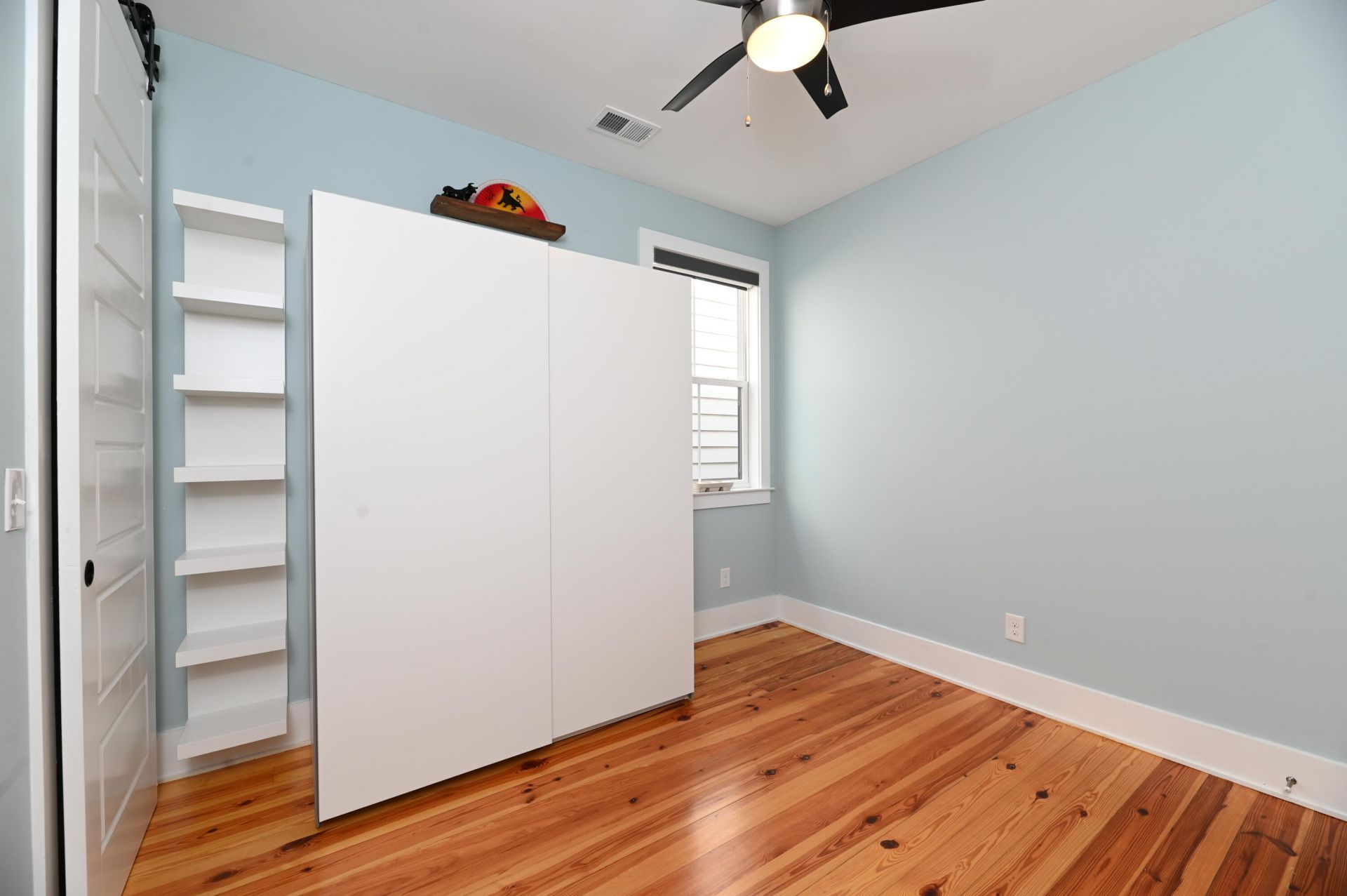375 Huger Street Photo 24