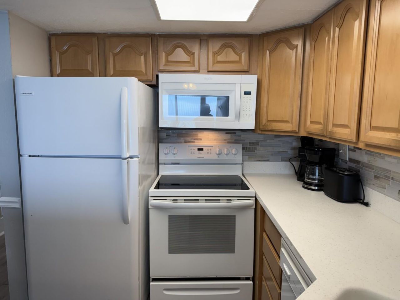 2406 N Ocean Blvd.  Photo 10